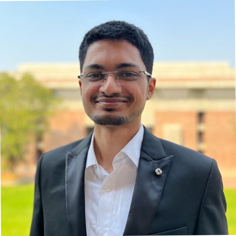 Navigation bar avatar